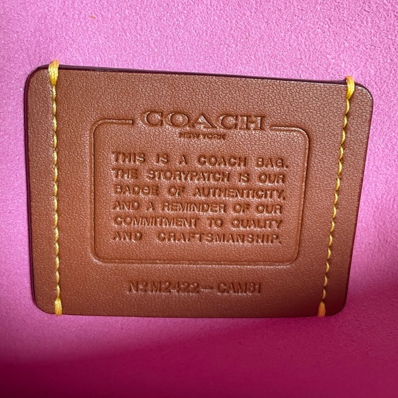 Coach Barbie Pink Tabby 26 Shoulder Bag NWOT đź’•đź’• - Picture 14 of 17